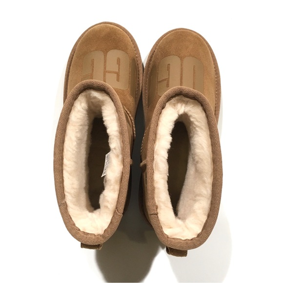 UGG CLASSIC MINI SCATTER GRAPHIC BOOTS -CHESTNUT SUEDE -KIDS US 5 -NEW - Picture 6 of 9